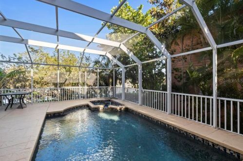 705 Shakett Creek Dr, Nokomis FL  34275-2252 exterior