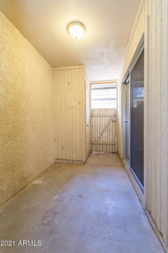 9017 Elm St, Phoenix, AZ 85037-1147