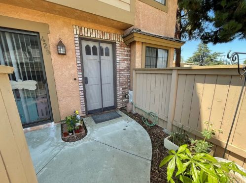 429 Algrove St, Covina, CA 91723-2775