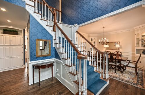 10425 Birch Ct, Thiensville, WI 53092-5996