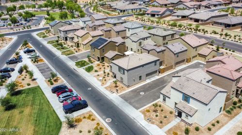 3919 79th Dr, Phoenix AZ  85043 exterior