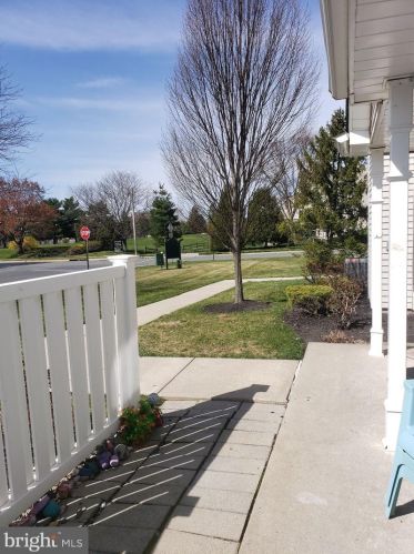 2906 Wimbledon Way, Blenheim, NJ 08012-5566