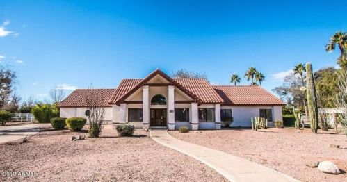 564 158th St, Gilbert, AZ 85234-5048