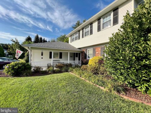 909 Wilson Dr, Dover, DE 19904-2436