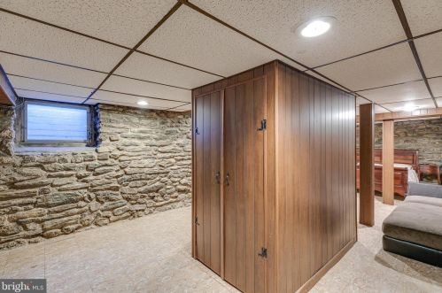 8218 Cadwalader Ave, Melrose Park PA  19027-2406 exterior