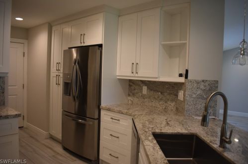 2927 11 Ct, Cape Coral FL  33914-5108 exterior