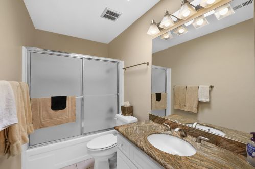 55 Sunrise Dr, Rancho Mirage CA  92270-3845 exterior