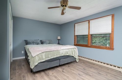 270 Main St, Terryville CT  06786-5903 exterior