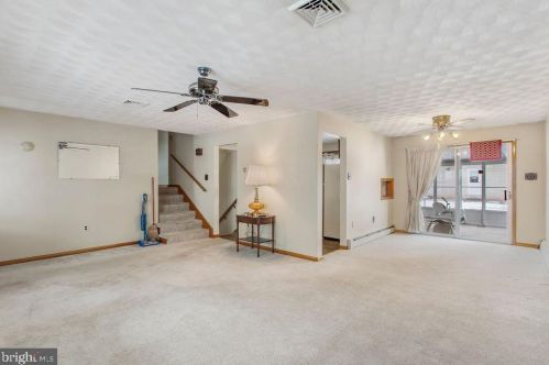 181 Main St, Mount Wolf, PA 17347-6740