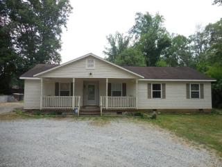 4420 Summit Ave, Greensboro, NC 27405-2751
