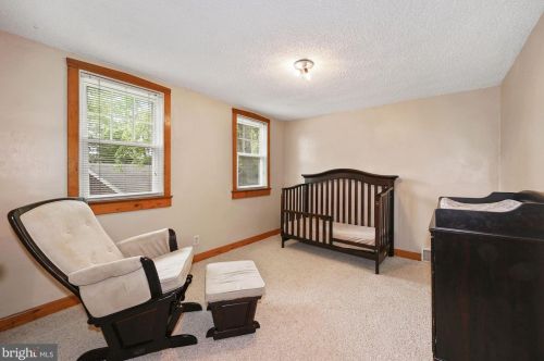 12 Cedar Ave, Berlin Boro NJ  08009-1302 exterior