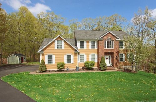 10 Southdown Dr, Bristol, CT 06010-8947