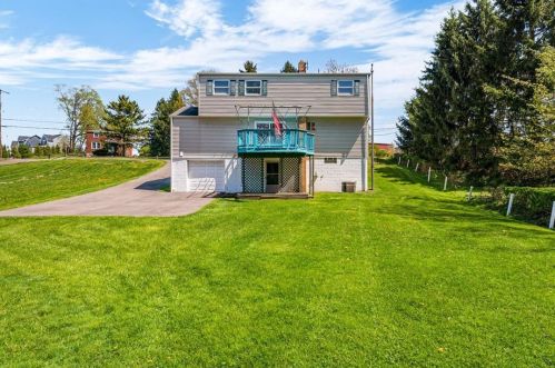 31 Sipe Rd, Moon Twp, PA 15108-4022
