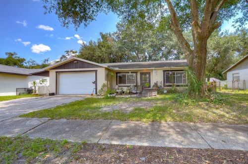 1144 Westwood Dr, Lutz FL  33549-4129 exterior