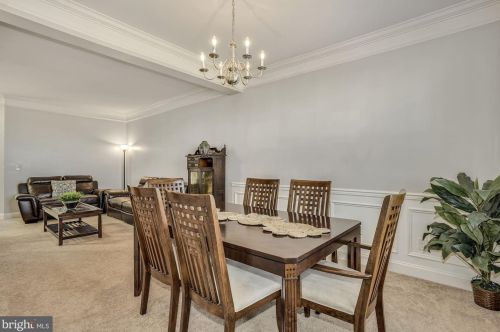 13503 Eagles Rest Dr, Leesburg VA 20176-5035 exterior