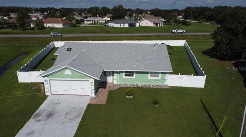 826 Alpine Ct, Kissimmee, FL 34758-3401