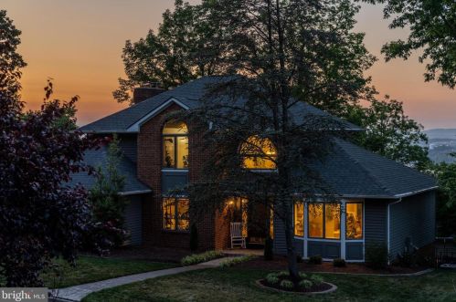 117 Diamond Ct, Harrisonburg VA  22801-3414 exterior