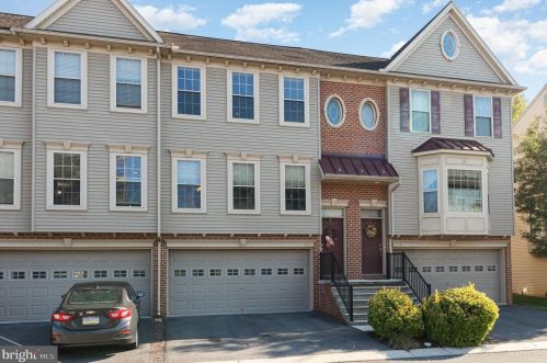 6316 Creekbend Dr, Navy Sup Dpt, PA 17050-4000