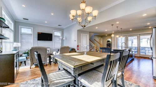 5 Fort Ave, Pelican Island NJ  08751-1512 exterior