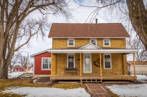 931 3rd St, Otisco, MN 56093-2513