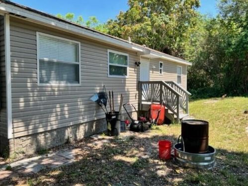 2405 44th St, Fort Pierce FL  34946-1532 exterior