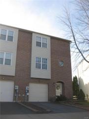3 Olde Penn Dr, Easton, PA 18045-7435