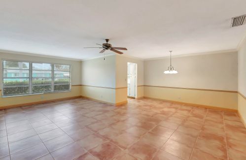 335 Main Blvd, Boynton Beach, FL 33435-6667