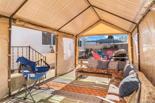 843 Goldenrod St, Escondido CA  92027-1709 exterior