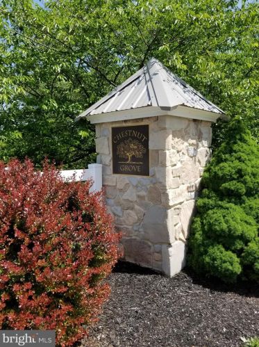 1505 Cloverhill Rd, Pottstown, PA 19464-1750