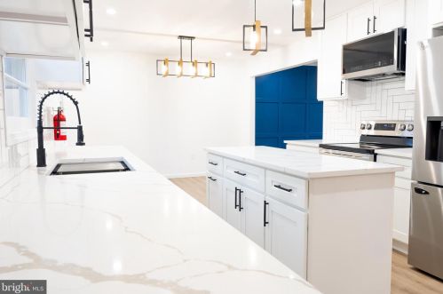 18 Soden Ct, Trenton NJ  08620-2963 exterior