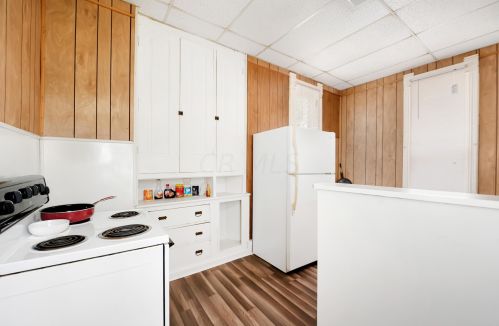 1001 Beatty Ave, Cambridge OH  43725-1921 exterior