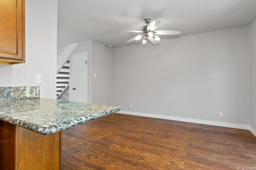 325 Chinook Dr, Placentia CA  92870-1417 exterior