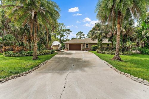 9511 150th Ct, Jupiter, FL 33478-6955