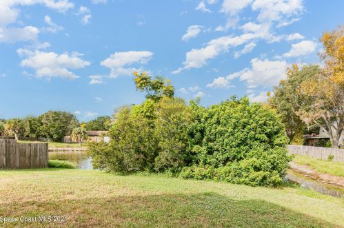 152 Mcneela Dr, Titusville, FL 32796-3291