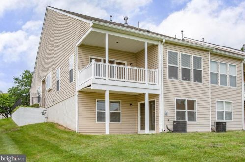 11 Hartford Way, Fredericksburg, VA 22406-8447