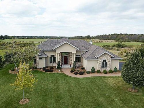 9890 Amber Dr, Marshfield, WI 54449-8865