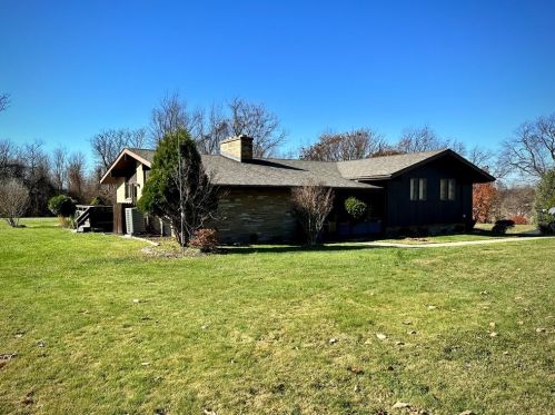 7082 National Pike, Smock, PA 15480-1100