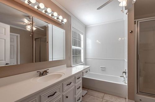 362 Marina Pl, Chita TX  75862-8211 exterior