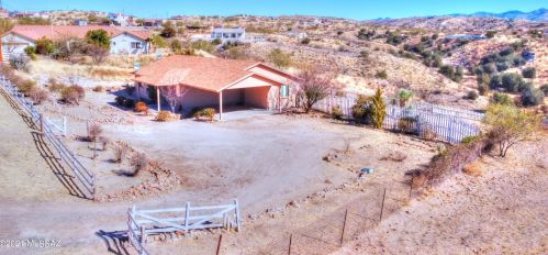 381 Tala Ct, Nogales, AZ 85648-2852