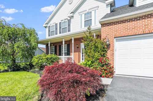 10099 Lindale Ave, Upton PA  17225-8373 exterior