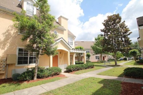 3301 Soho St, Orlando, FL 32835-7568