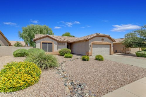1430 Palm Beach Dr, Chandler, AZ 85249-4466