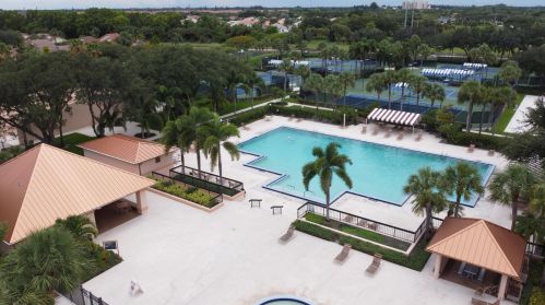 5150 51st Way, West Palm Beach FL  33409-7144 exterior