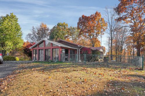 16053 Pleasant Ridge Rd, Laurelville OH  43135-9203 exterior