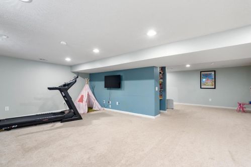 493 Mitchell Rd, Wilmington OH  45177-8519 exterior