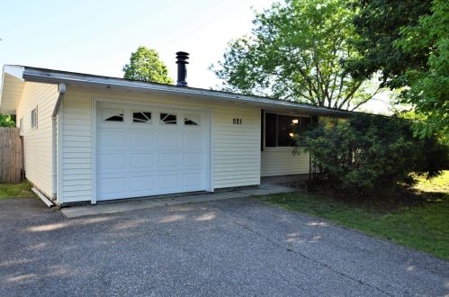 521 10th Ave, Otisco, MN 56093-3523