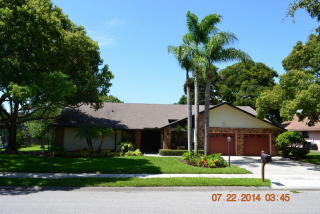 1670 Honeybear Ln, Dunedin, FL 34698-2307