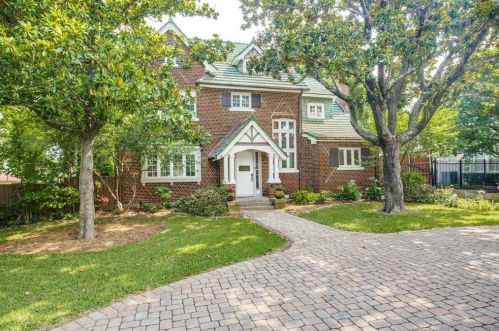 6706 Gaston Ave, Dallas, TX 75214-4028