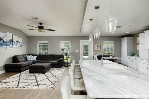 1426 Avenue H, Winter Haven FL  33881-4353 exterior