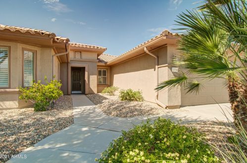 21706 Black Bear Lodge Dr, Sun City, AZ 85387-2710